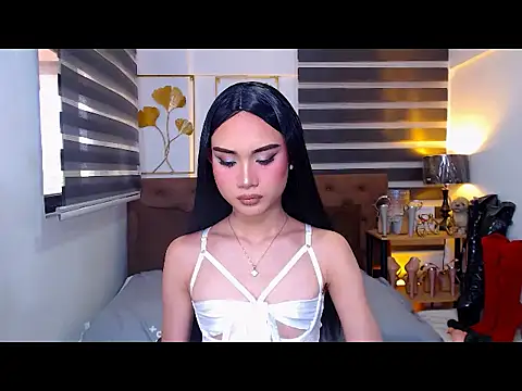 Snapshot of JuicyCockThea chatting on 8, 5, 2026 JuicyCockThea online show from 8, 5, 2026