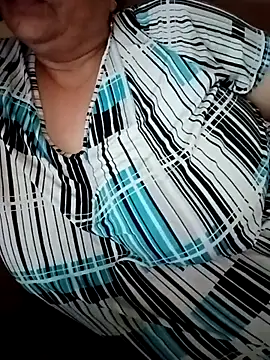 Snapshot of Simran_008 chatting on 9, 7, 2026 Simran 008 online show from 9, 7, 2026