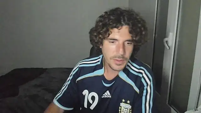 Snapshot of joaquin420_hot chatting on 21, 4, 2026 joaquin420 hot online show from 21, 4, 2026