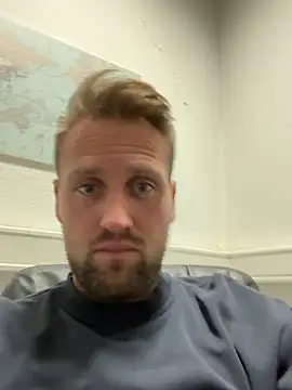 Snapshot of lovefuess chatting on 12, 2, 2026 lovefuess online show from 12, 2, 2026