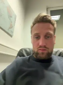 Snapshot of lovefuess chatting on 18, 2, 2026 lovefuess online show from 18, 2, 2026