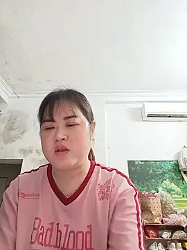 Kee-kimlee online show from 14, 6, 2026