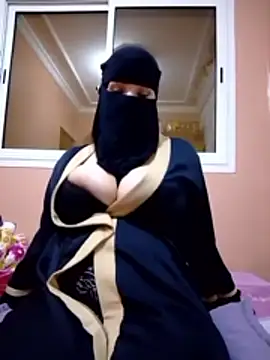 Snapshot of -Marmar- chatting on 8, 4, 2026 -Marmar- online show from 8, 4, 2026