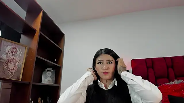 Snapshot of LuciadelaVega chatting on 24, 2, 2026 LuciadelaVega online show from 24, 2, 2026