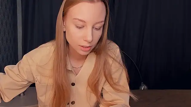 Snapshot of CarmenLipkin chatting on 23, 2, 2026 CarmenLipkin online show from 23, 2, 2026