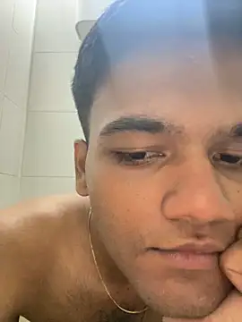 Dazzling dude online show from 14, 4, 2026