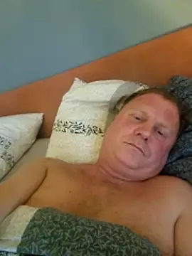 Demik71 online show from 11, 2, 2026