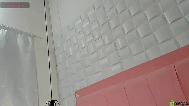 Snapshot of _Victoria_milf_ chatting on 25, 4, 2026 Victoria milf online show from 25, 4, 2026