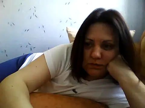 Snapshot of LockyCharm111 chatting on 5, 5, 2026 LockyCharm111 online show from 5, 5, 2026