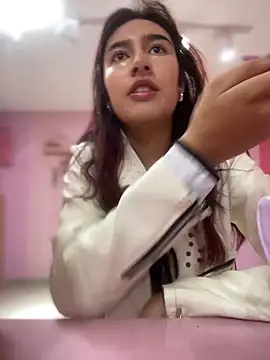 Snapshot of VelariaSoft chatting on 11, 4, 2026 VelariaSoft online show from 11, 4, 2026