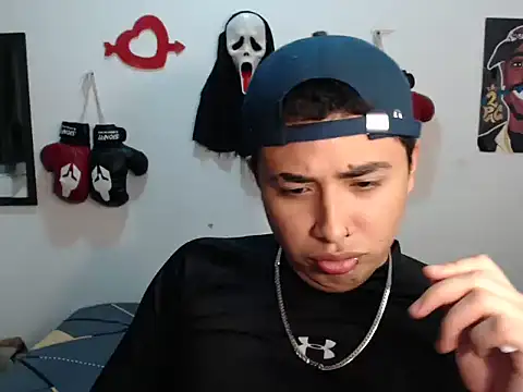 david hot crazy online show from 24, 2, 2026