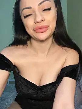 Layana Ro online show from 21, 2, 2026