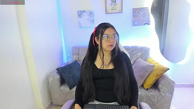 Snapshot of Afrodita_rouss chatting on 18, 2, 2026 Afrodita rouss online show from 18, 2, 2026