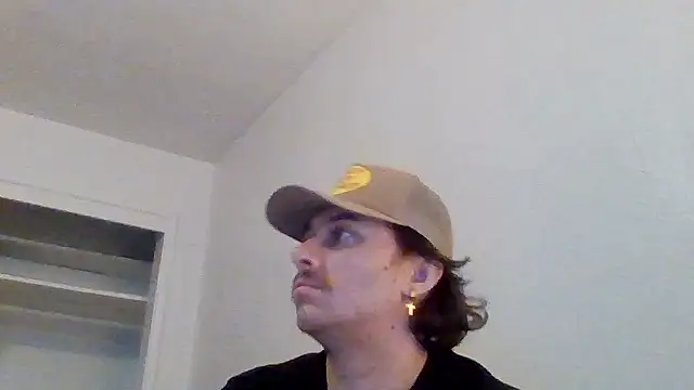 Tallhungandcloudy online show from 22, 2, 2026