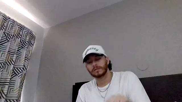 Tallhungandcloudy online show from 24, 4, 2026