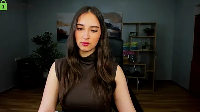 Snapshot of Effy_Royse chatting on 6, 5, 2026 Effy Royse online show from 6, 5, 2026