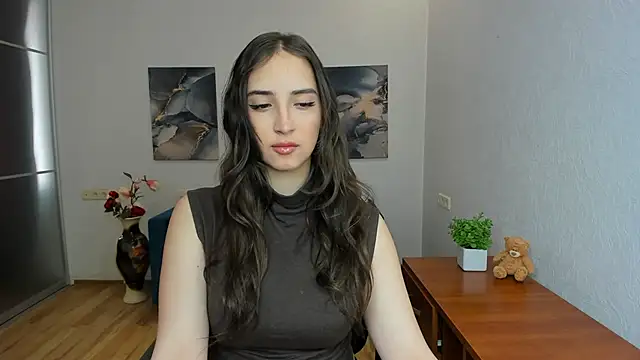 Snapshot of Effy_Royse chatting on 15, 5, 2026 Effy Royse online show from 15, 5, 2026