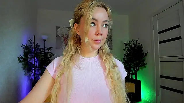 Snapshot of caty_kiss chatting on 13, 7, 2026 caty kiss online show from 13, 7, 2026