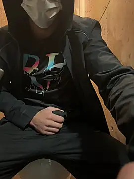 Snapshot of reubeu2pnm chatting on 28, 2, 2026 reubeu2pnm online show from 28, 2, 2026