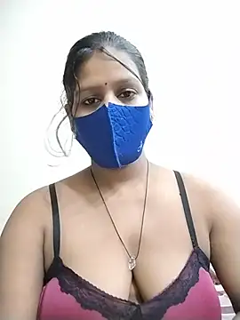 Snapshot of ankita077 chatting on 18, 7, 2026 ankita077 online show from 18, 7, 2026