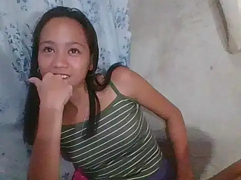 Snapshot of Asianpinay_Skinny1818 chatting on 19, 5, 2026 Asianpinay Skinny1818 online show from 19, 5, 2026