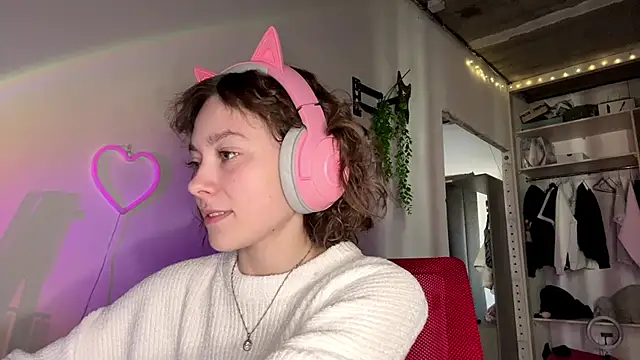 SlunkRear online show from 11, 4, 2026