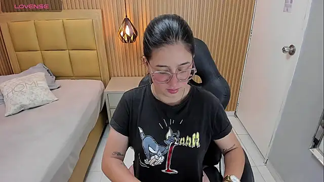 Snapshot of SAMANTHAFIORE1 chatting on 16, 2, 2026 SAMANTHAFIORE1 online show from 16, 2, 2026