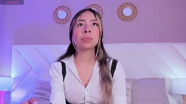 Snapshot of ValeryGomezz chatting on 29, 4, 2026 ValeryGomezz online show from 29, 4, 2026