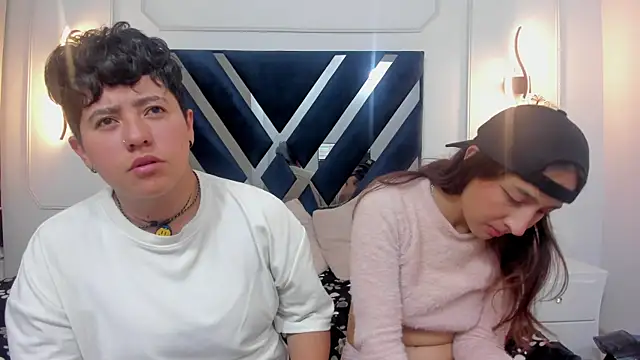 Gaia n Nix online show from 18, 4, 2026