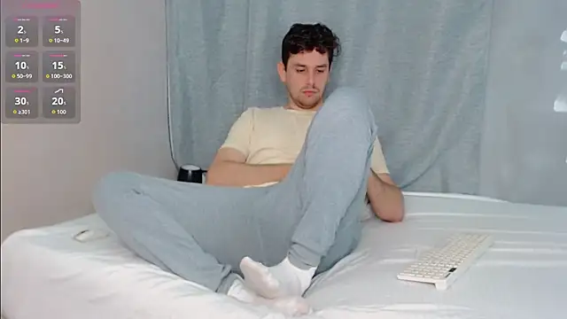 Snapshot of Luc_7 chatting on 1, 3, 2026 Luc 7 online show from 1, 3, 2026