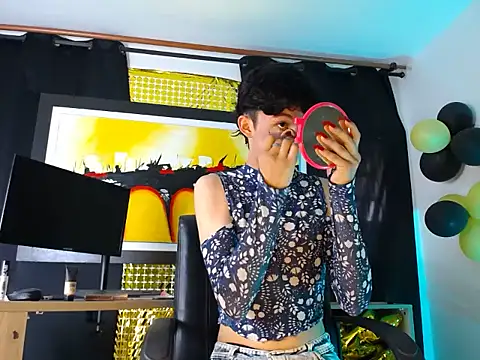 jullian ricci online show from 10, 3, 2026