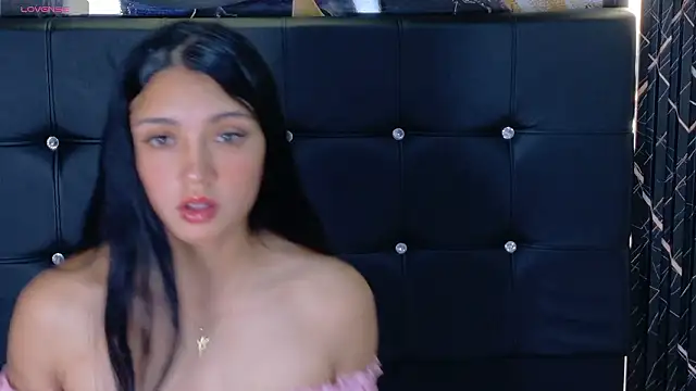  ArianaToroo online show from 15, 2, 2026