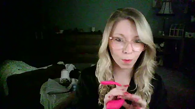 Snapshot of NikkiB653466 chatting on 19, 2, 2026 NikkiB653466 online show from 19, 2, 2026