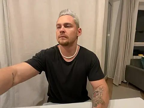 Snapshot of EddyRise- chatting on 15, 2, 2026 EddyRise- online show from 15, 2, 2026