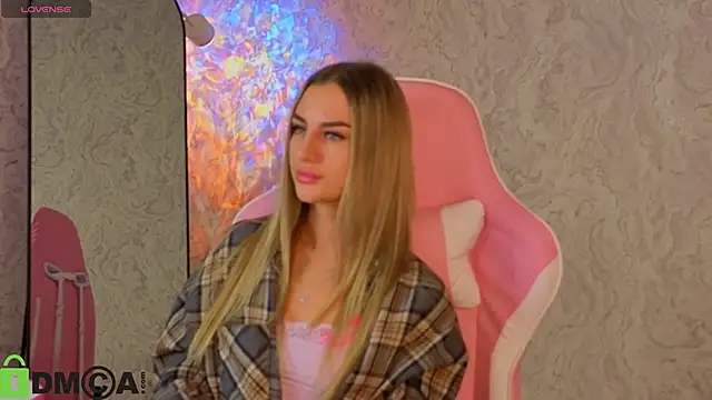 Snapshot of Silen_Tori chatting on 16, 2, 2026 Silen Tori online show from 16, 2, 2026