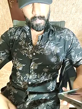 MalluMangos143 online show from 3, 3, 2026