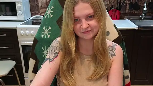 Snapshot of AnitaXVine chatting on 8, 7, 2026 AnitaXVine online show from 8, 7, 2026