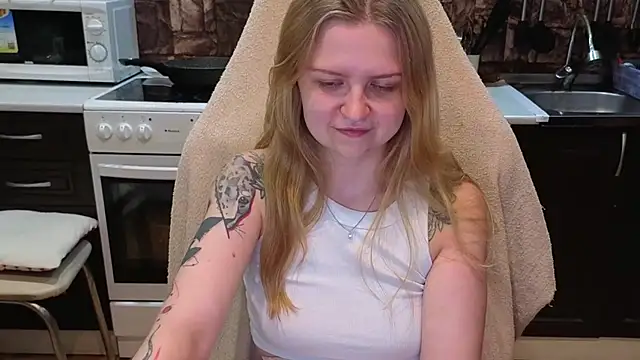 Snapshot of AnitaXVine chatting on 25, 7, 2026 AnitaXVine online show from 25, 7, 2026