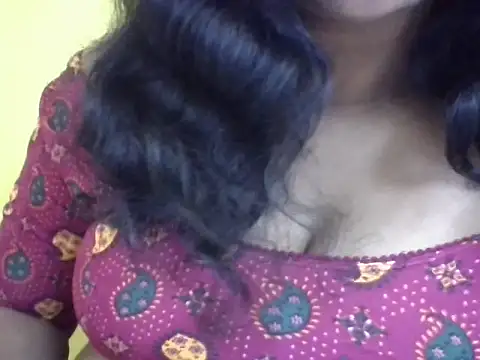Snapshot of anu-reddyy chatting on 18, 2, 2026 anu-reddyy online show from 18, 2, 2026
