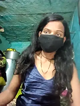 Snapshot of Desi_Couple_P chatting on 17, 4, 2026 Desi Couple P online show from 17, 4, 2026