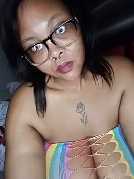 Snapshot of ShantelBootyBoobs chatting on 1, 7, 2026 ShantelBootyBoobs online show from 1, 7, 2026