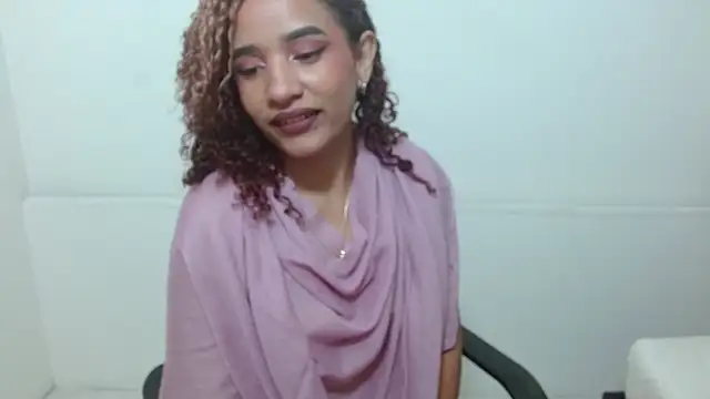 Snapshot of Alice_Grinnerk chatting on 16, 2, 2026 Alice Grinnerk online show from 16, 2, 2026