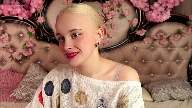 Snapshot of KirstinMcgeady chatting on 22, 3, 2026 KirstinMcgeady online show from 22, 3, 2026