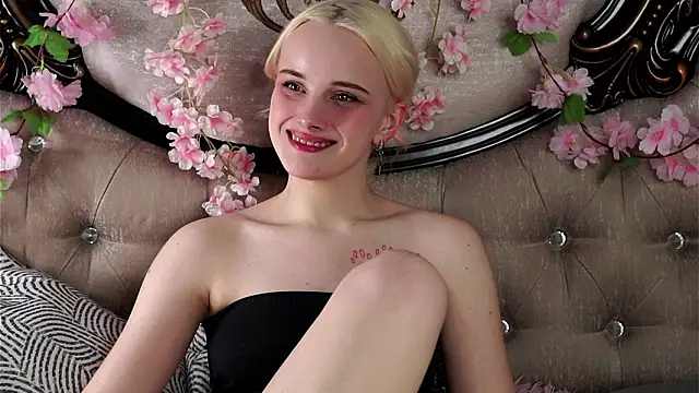 Snapshot of KirstinMcgeady chatting on 27, 3, 2026 KirstinMcgeady online show from 27, 3, 2026