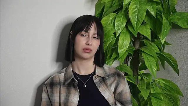 Snapshot of AngeleLuster chatting on 28, 2, 2026 AngeleLuster online show from 28, 2, 2026