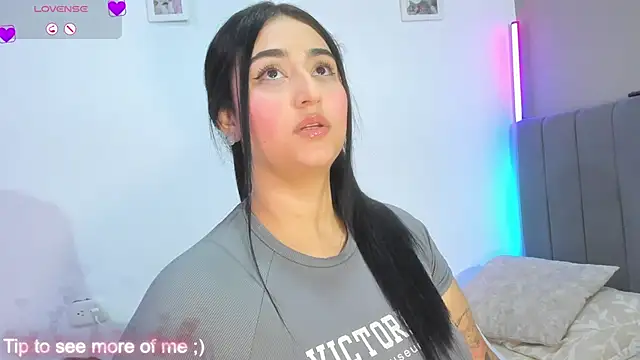 Snapshot of Curvy_sweet chatting on 15, 3, 2026 Curvy sweet online show from 15, 3, 2026