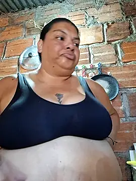 Snapshot of Juli_Powl chatting on 1, 6, 2026 Juli Powl online show from 1, 6, 2026