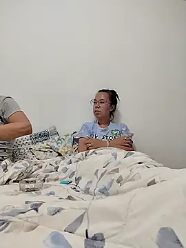 Snapshot of Erickandsam chatting on 2, 3, 2026 Erickandsam online show from 2, 3, 2026