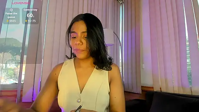 Snapshot of madii_lenon chatting on 27, 5, 2026 madii lenon online show from 27, 5, 2026