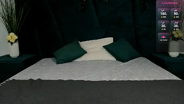 Snapshot of Erick_Wilson chatting on 17, 11, 2025 Erick Wilson online show from 17, 11, 2025